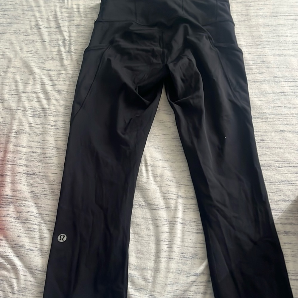 Lululemon fast and free high rise used a couple time size 4